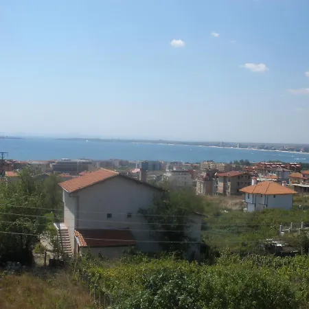 Bella Vista *